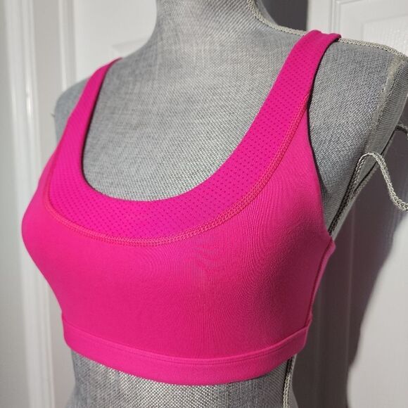 LORNA JANE bra - Picture 2 of 3